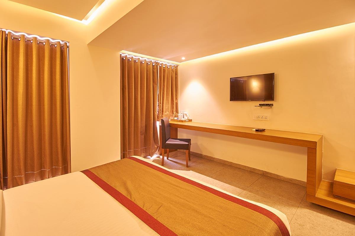 7 Wonders Hotel Γκαντχιναγκάρ Εξωτερικό φωτογραφία