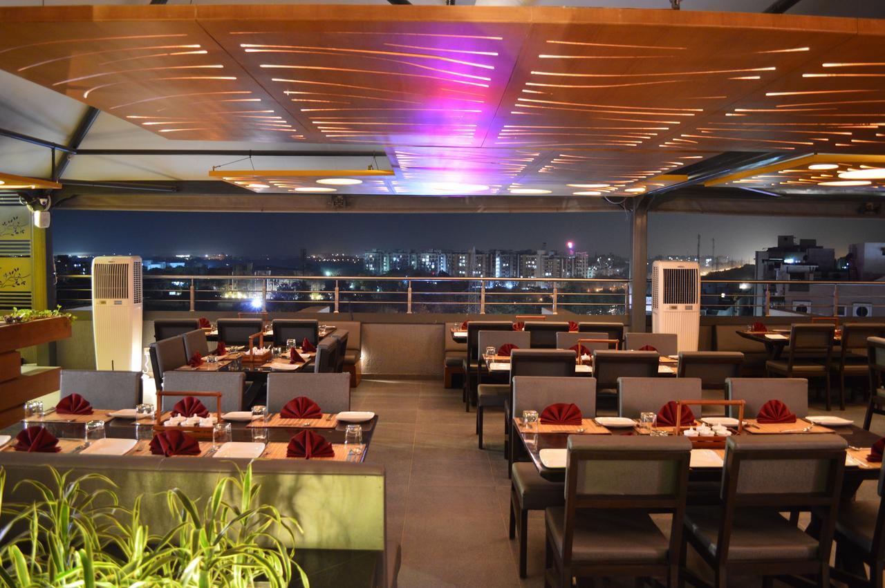 7 Wonders Hotel Γκαντχιναγκάρ Εξωτερικό φωτογραφία